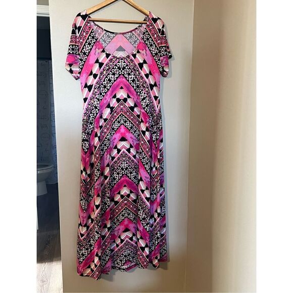 Cato Womens Size 18 Maxi Dress Pink Geometric Chevron Print Short Sleeve Stretch - Picture 8 of 14